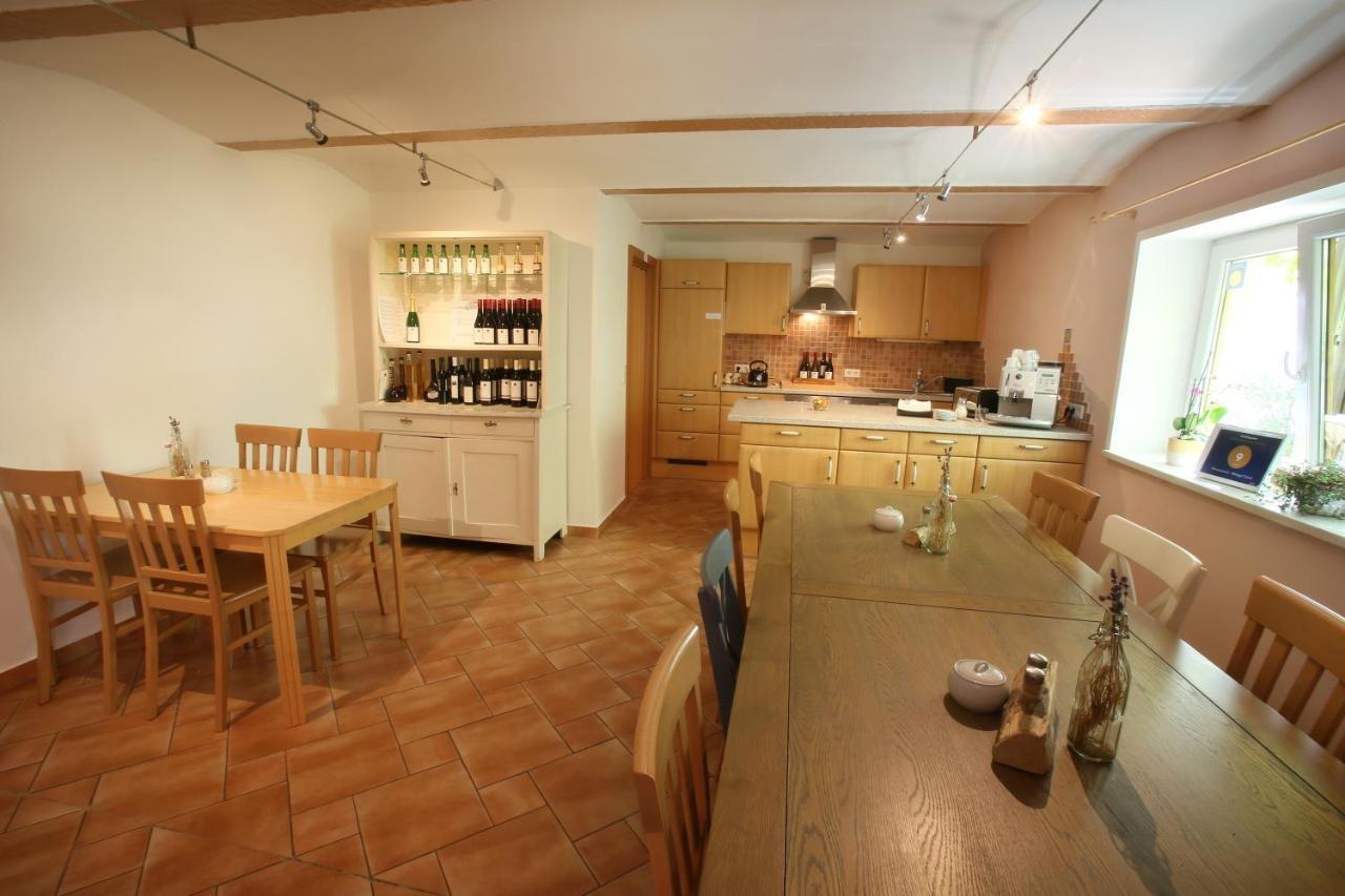 Winzerzimmer - Weingut Tinhof Eisenstadt
