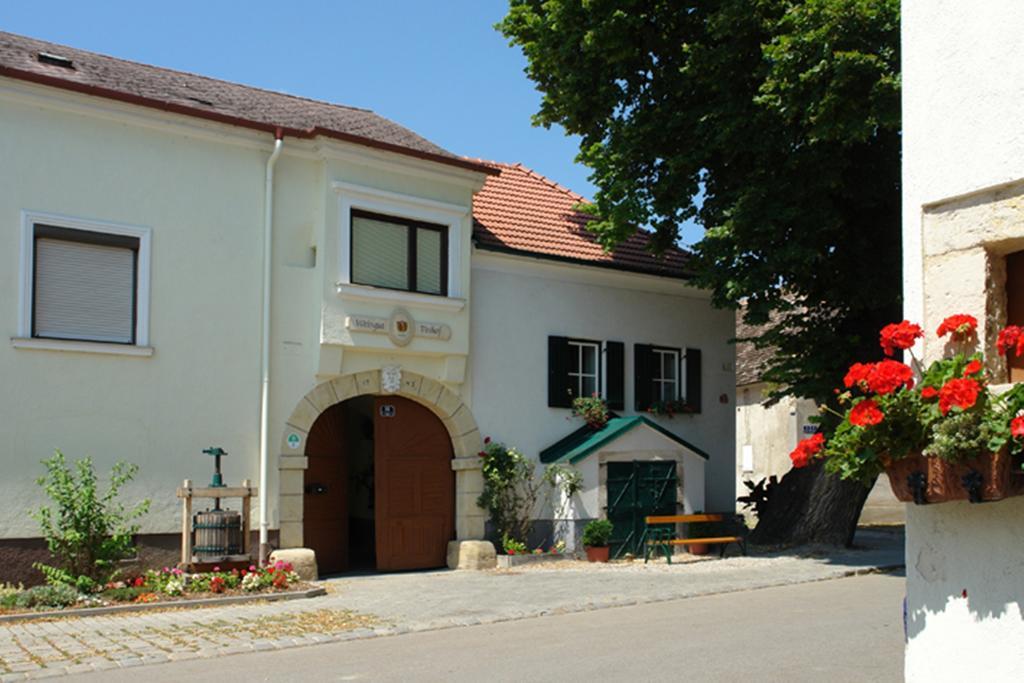 Homestay Winzerzimmer - Weingut Tinhof *
