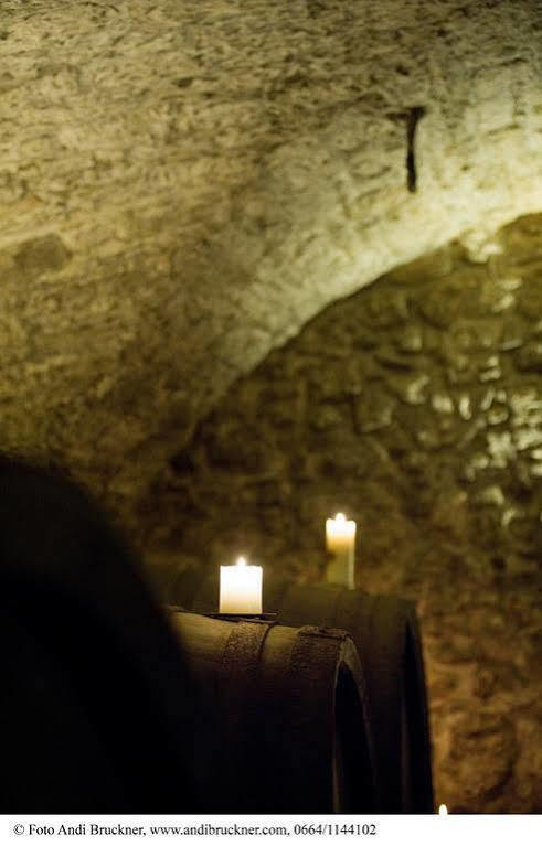 Winzerzimmer - Weingut Tinhof *
