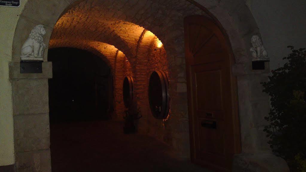 Winzerzimmer - Weingut Tinhof